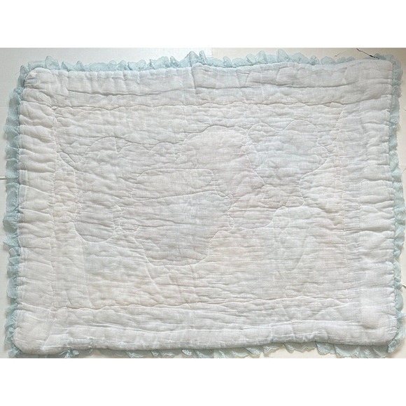 Bear Family Holding Raggedy Ann Wagon Blue Lace Quilt Baby Nursery Blanket - Picture 6 of 6